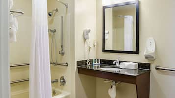 Combined shower/bathtub, deep-soaking bathtub, free toiletries