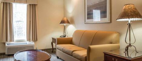 Surmatelas, bureau, fer et planche à repasser, Wi-Fi gratuit