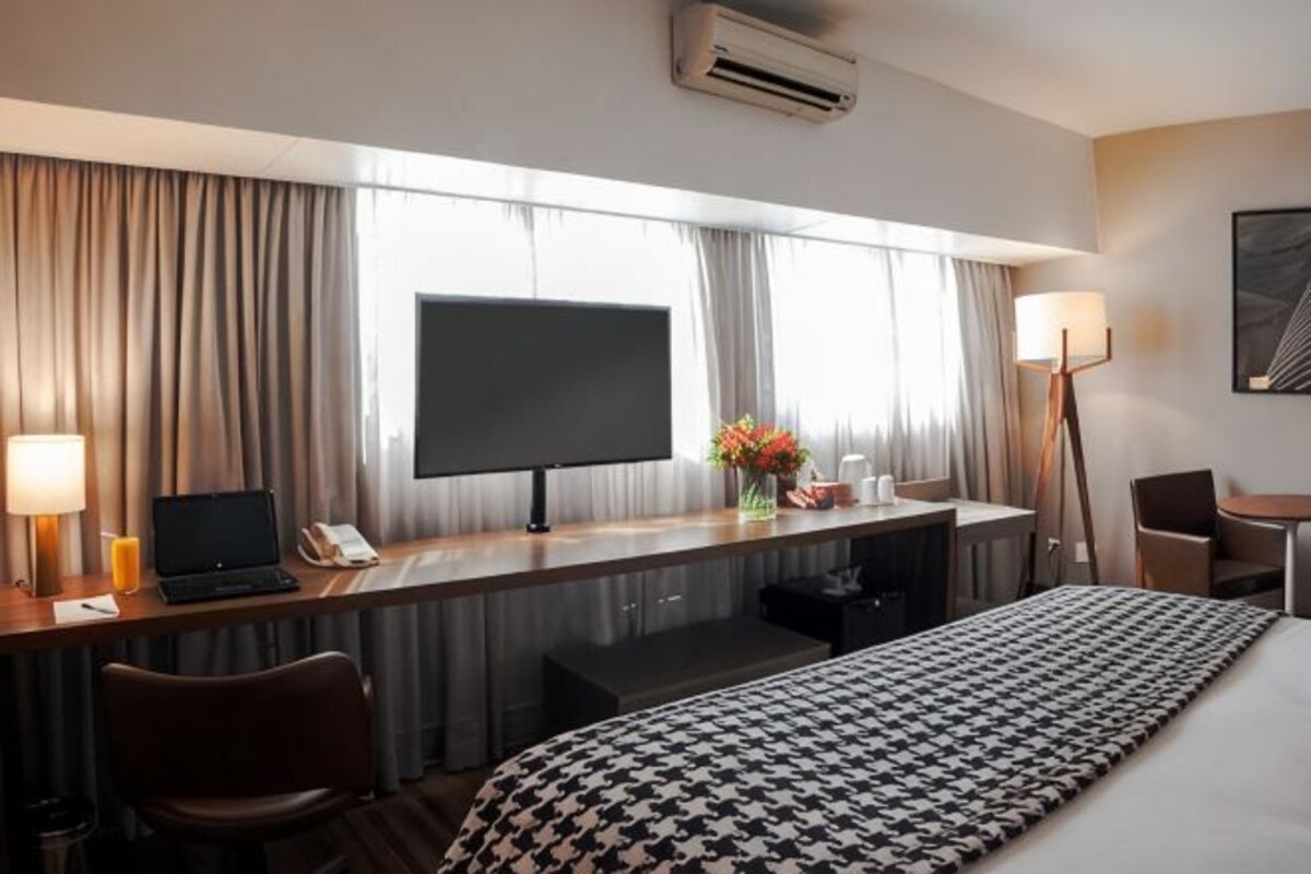 Royal King Room