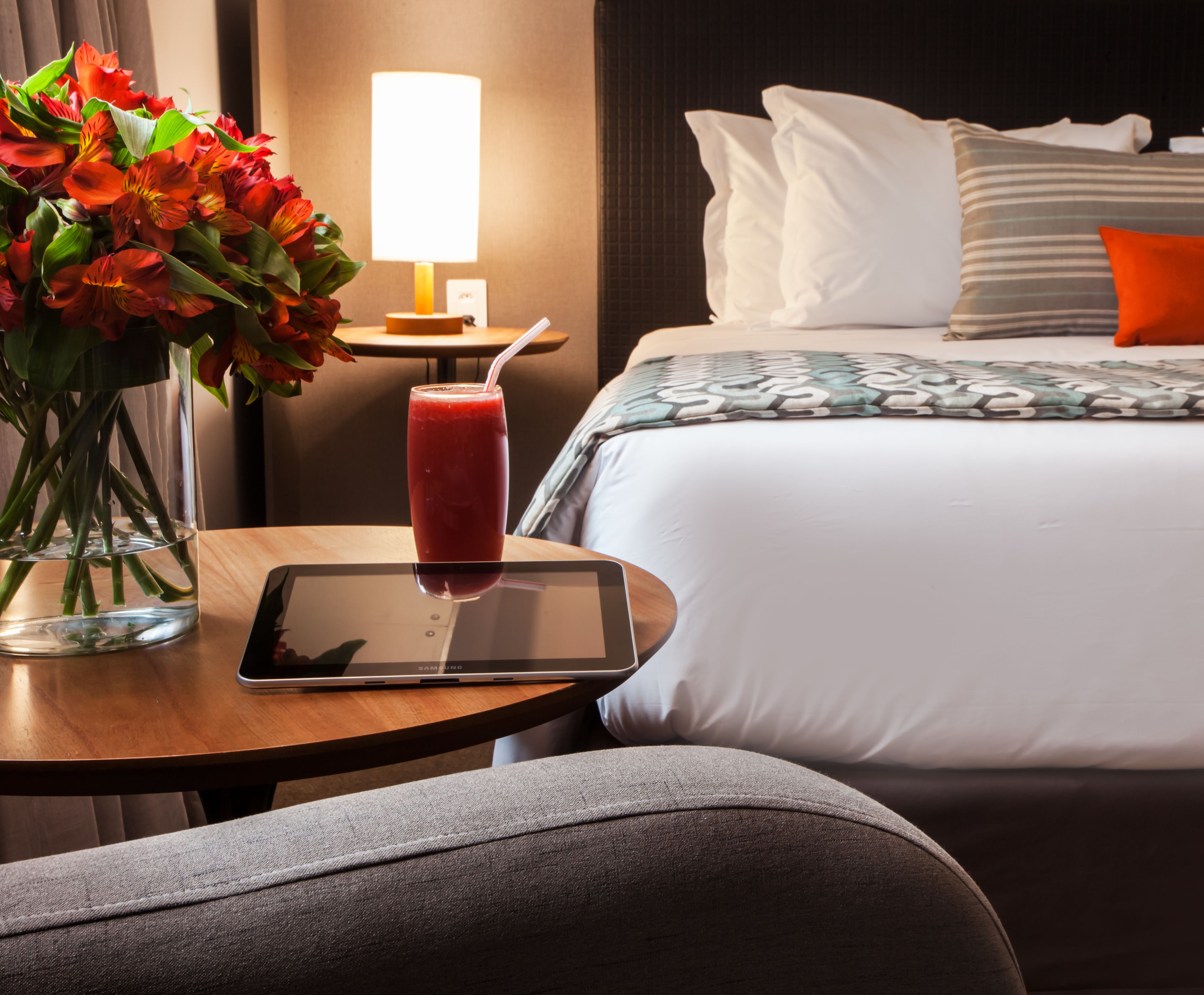 premium room, 1 king bed | room service – dining