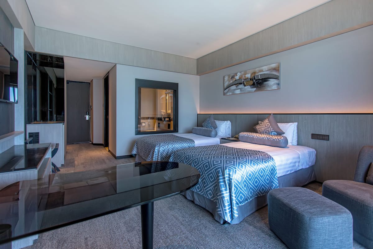 1 bedroom, memory foam beds, minibar, in-room safe