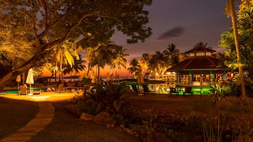 Ngoại thất