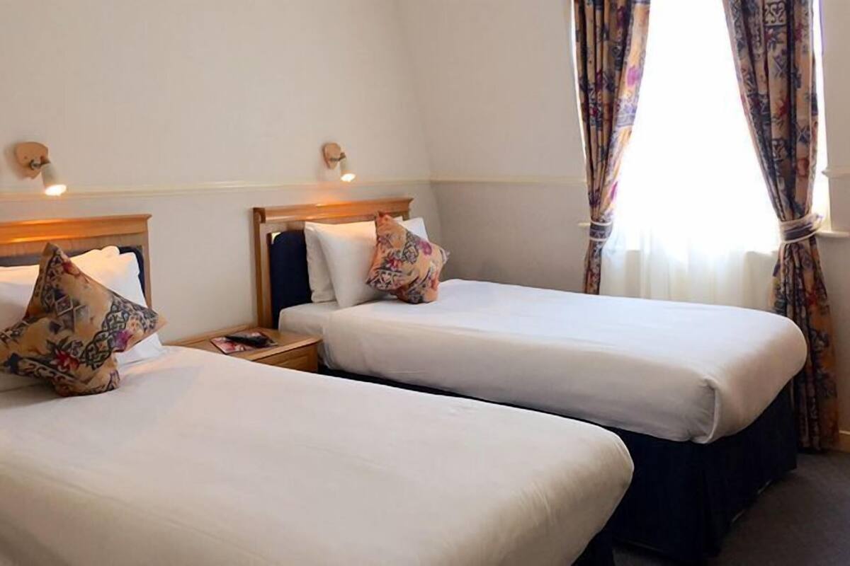 In-room safe, desk, laptop workspace, blackout drapes