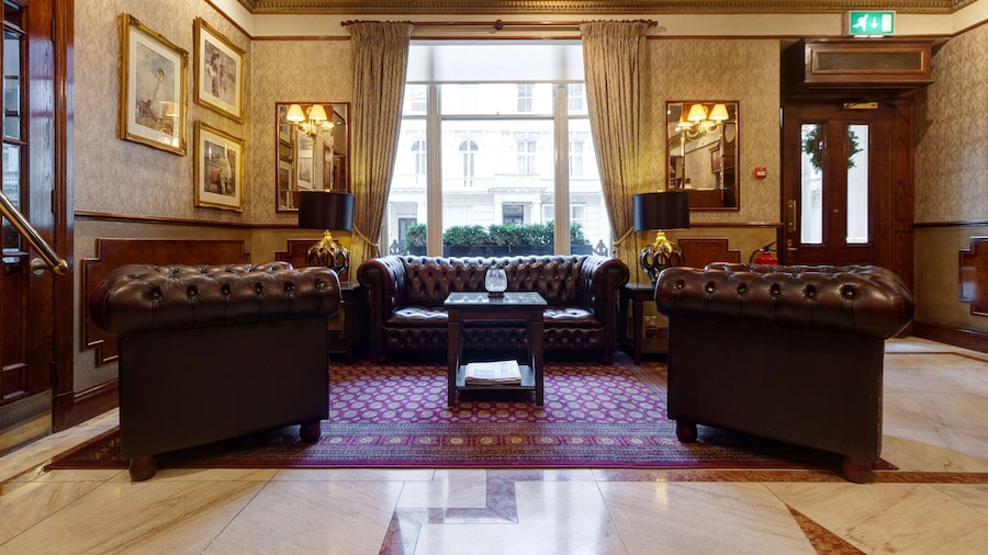 Berjaya Eden Park London Hotel