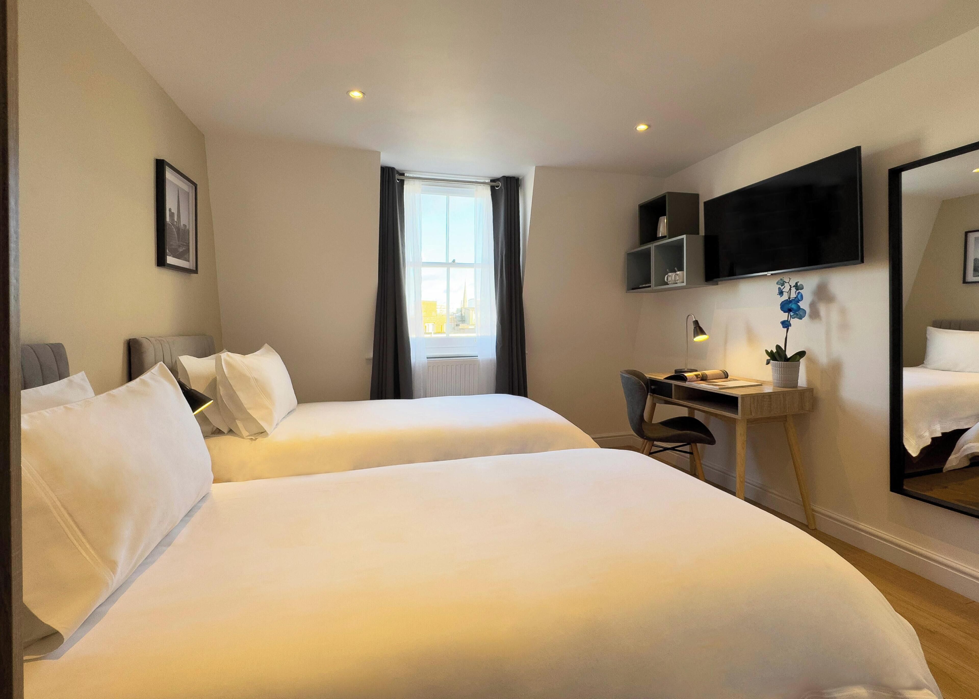 Photo - Berjaya Eden Park London Hotel