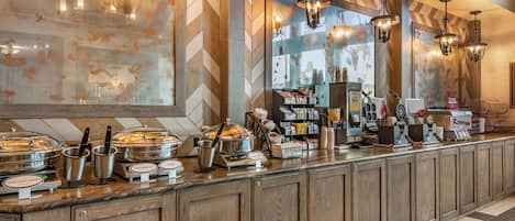 Free daily buffet breakfast
