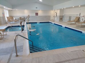 Indoor pool - Best Western Plus Silver Saddle Inn (Estes Park)