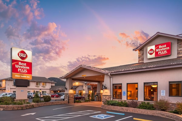 Best Western Plus Silver Saddle Inn - Estes Park, CO