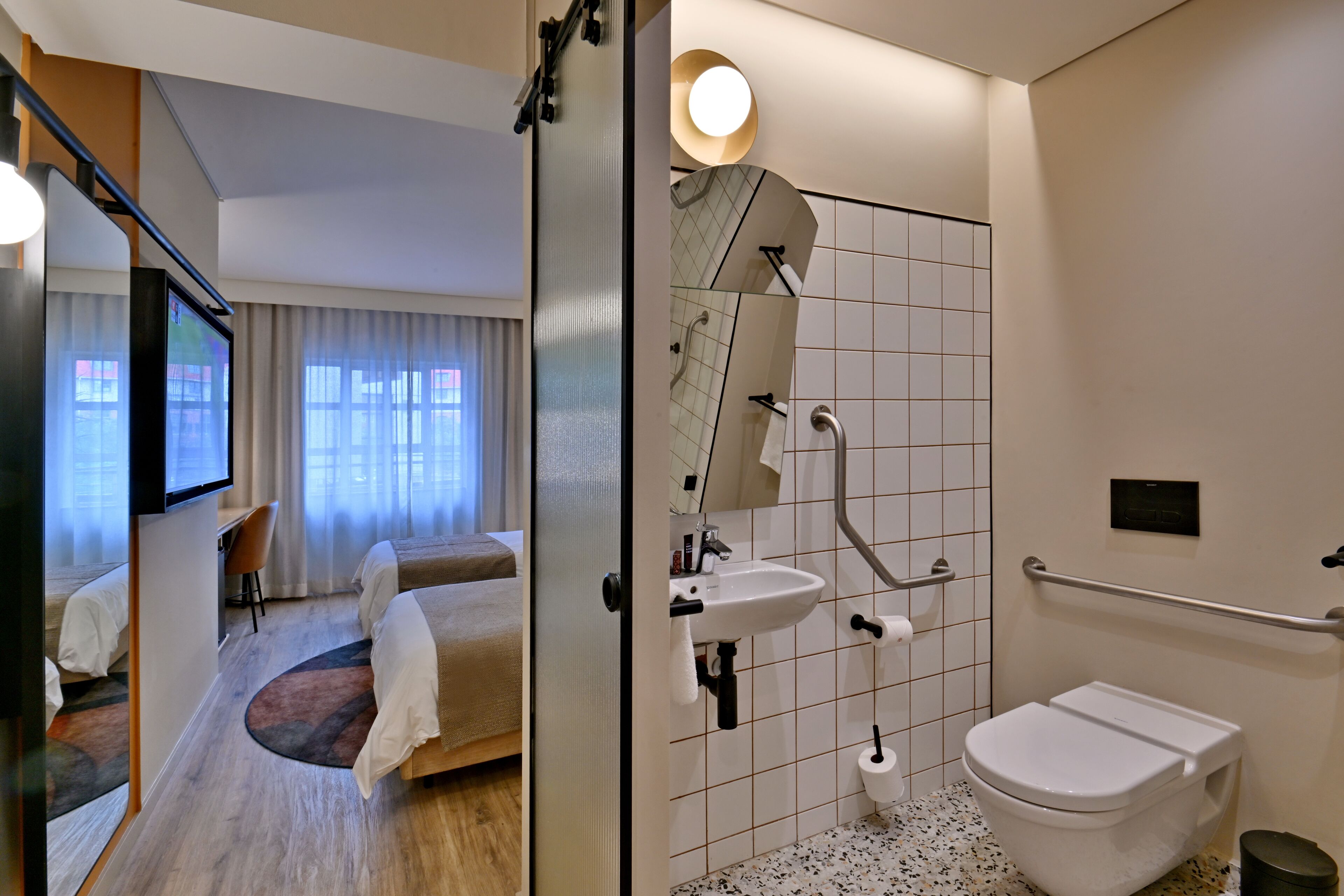 separate bathtub and shower, deep-soaking bathtub, free toiletries