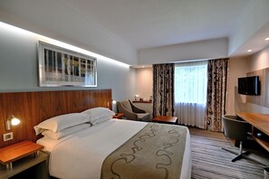 In-room safe, desk, iron/ironing board, free cribs/infant beds