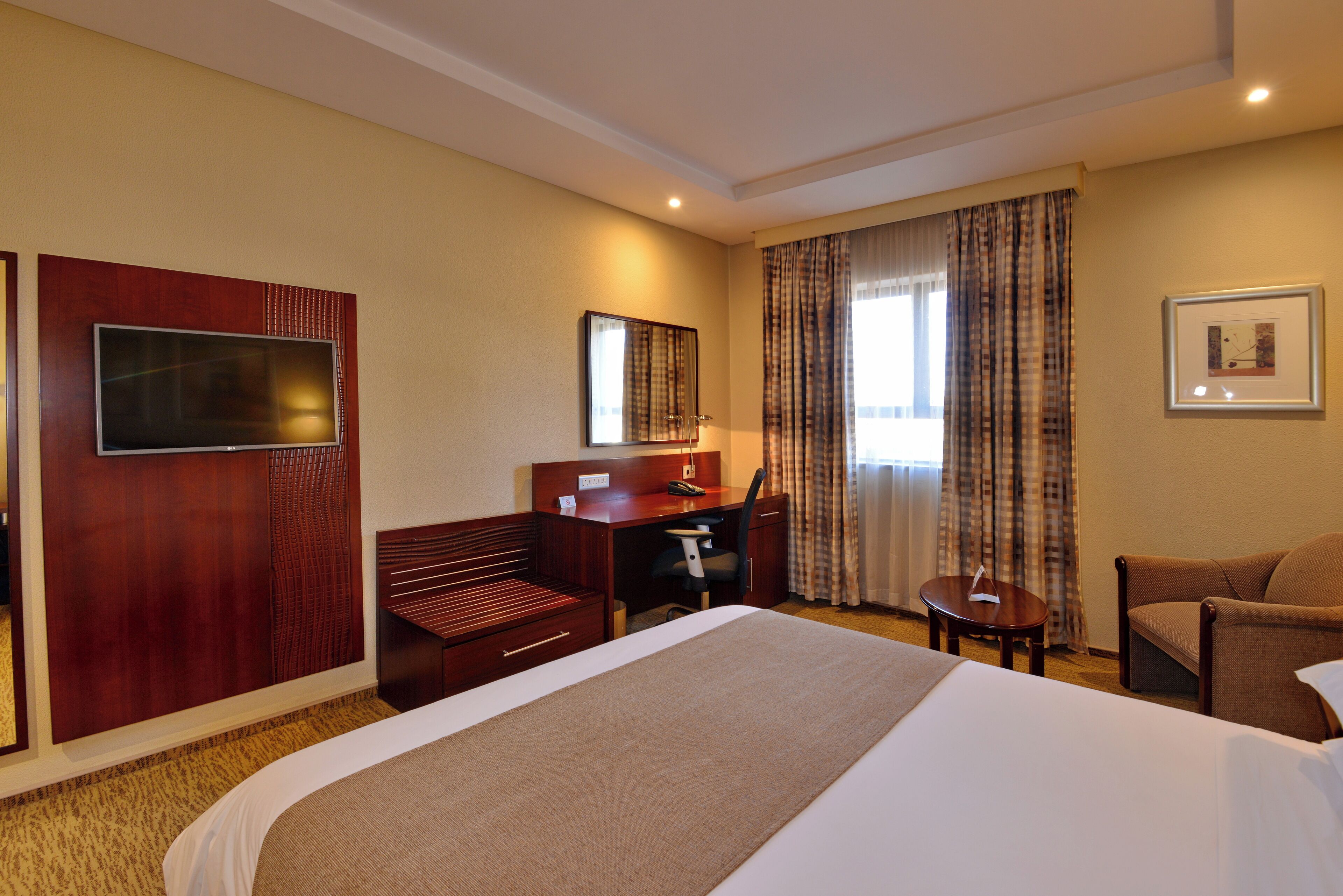 premium bedding, in-room safe, desk, blackout curtains