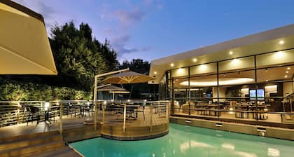 City Lodge Johannesburg Airport, Barbara Road