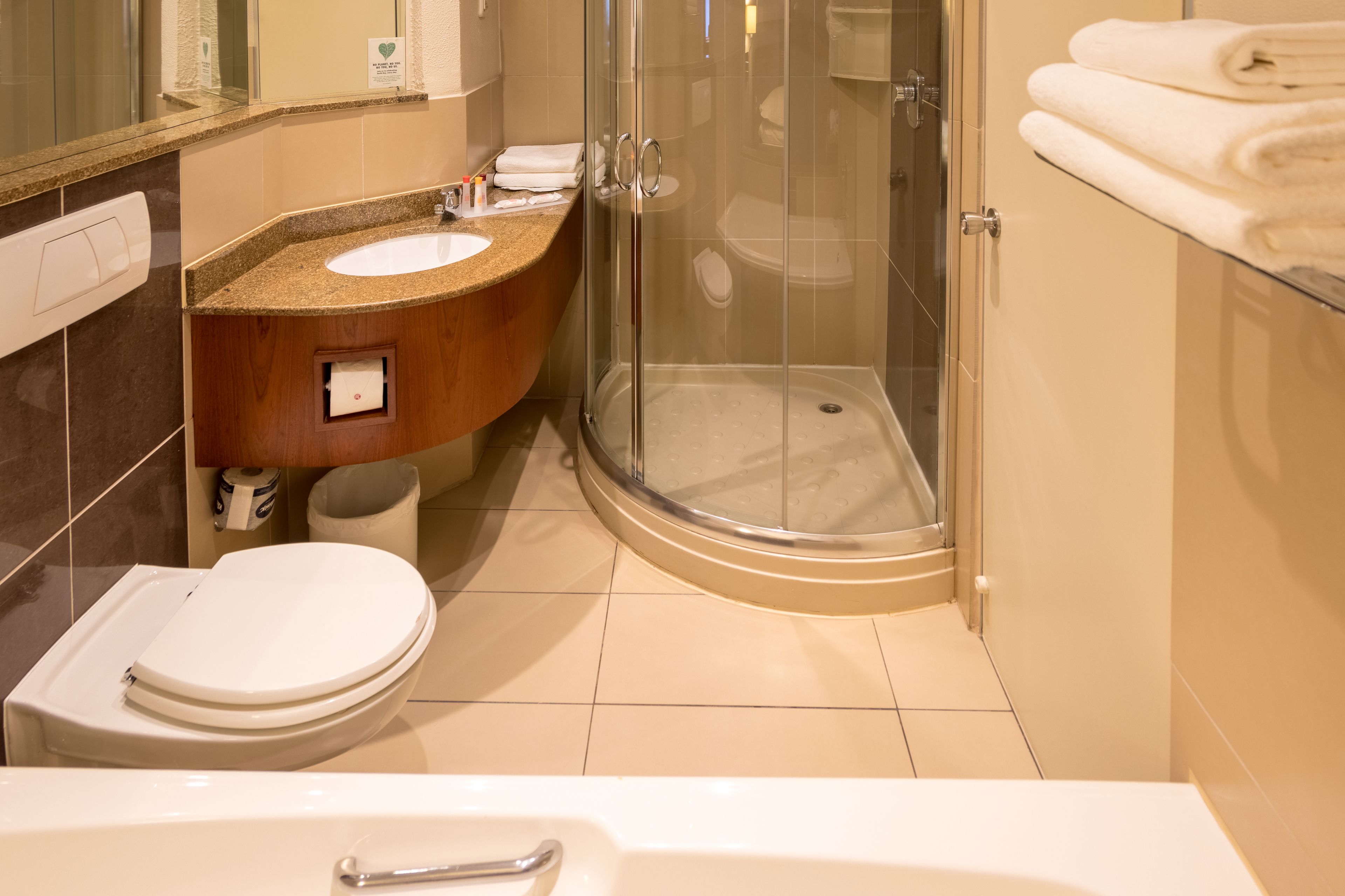 separate bathtub and shower, deep-soaking bathtub, free toiletries