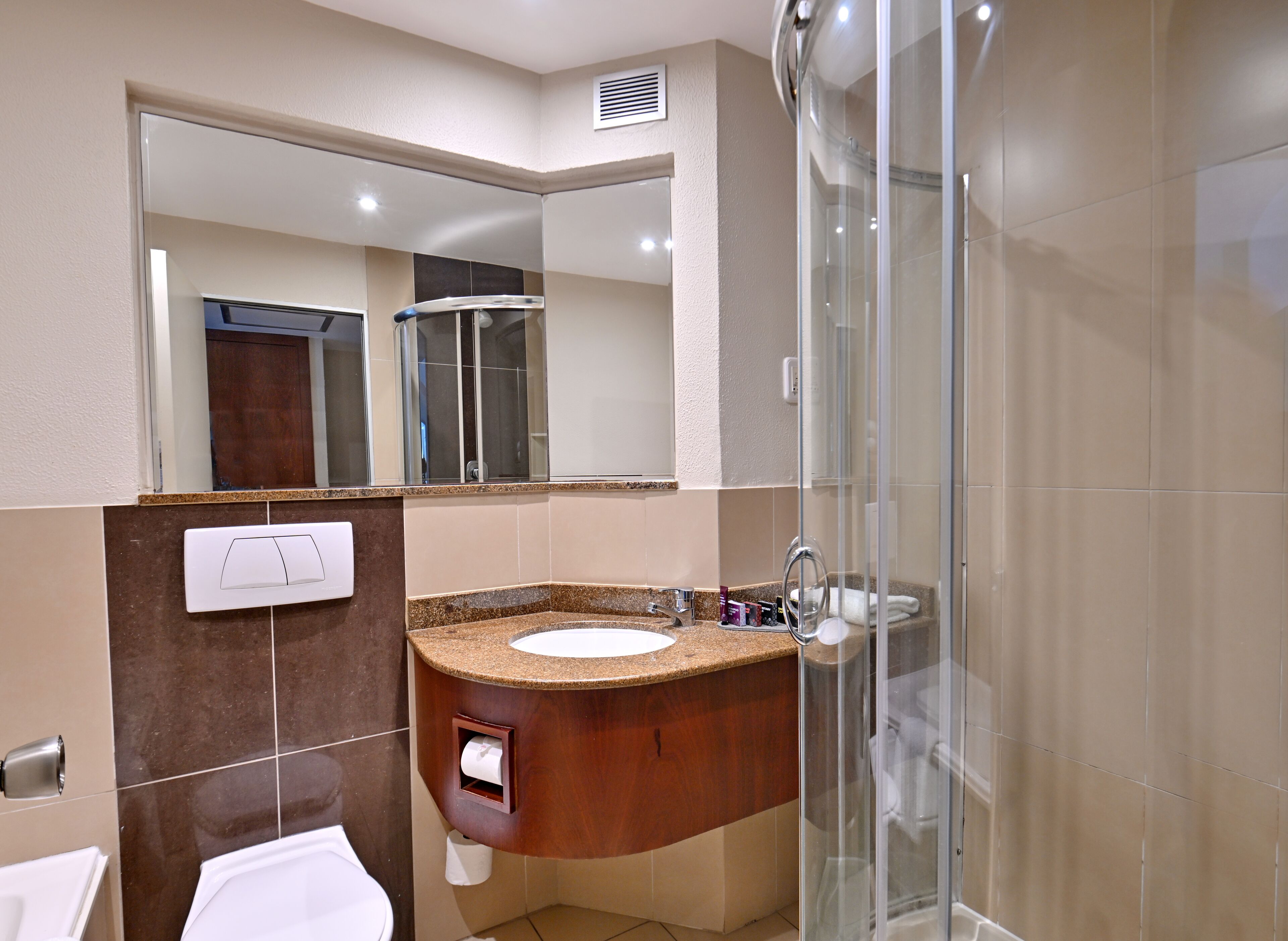 separate bathtub and shower, deep-soaking bathtub, free toiletries