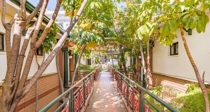 Courtyard Hotel Rosebank