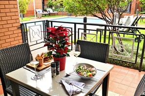 Terrace/patio - Courtyard Hotel Rosebank (Johannesburg)