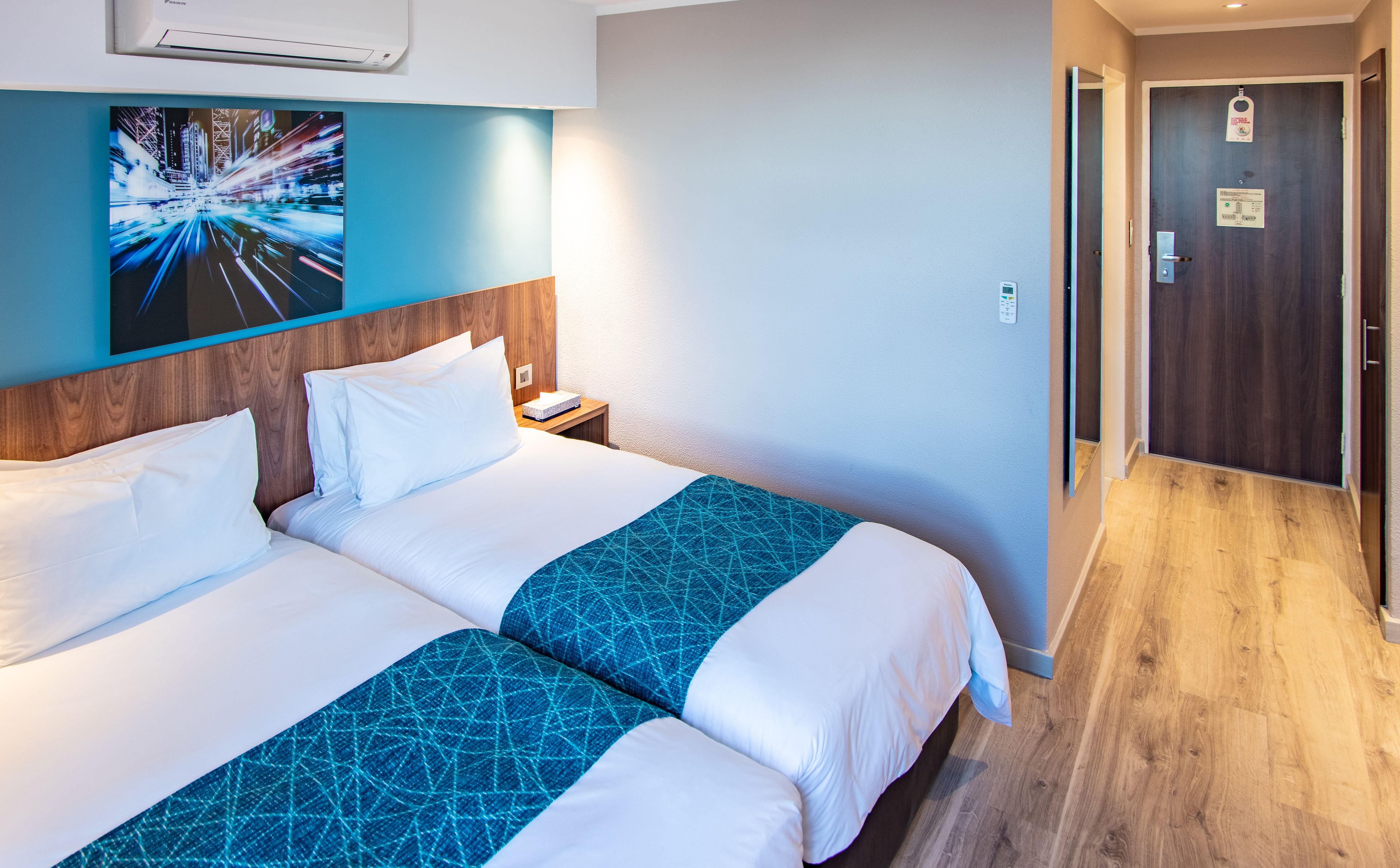 1 bedroom, in-room safe, desk, free wifi