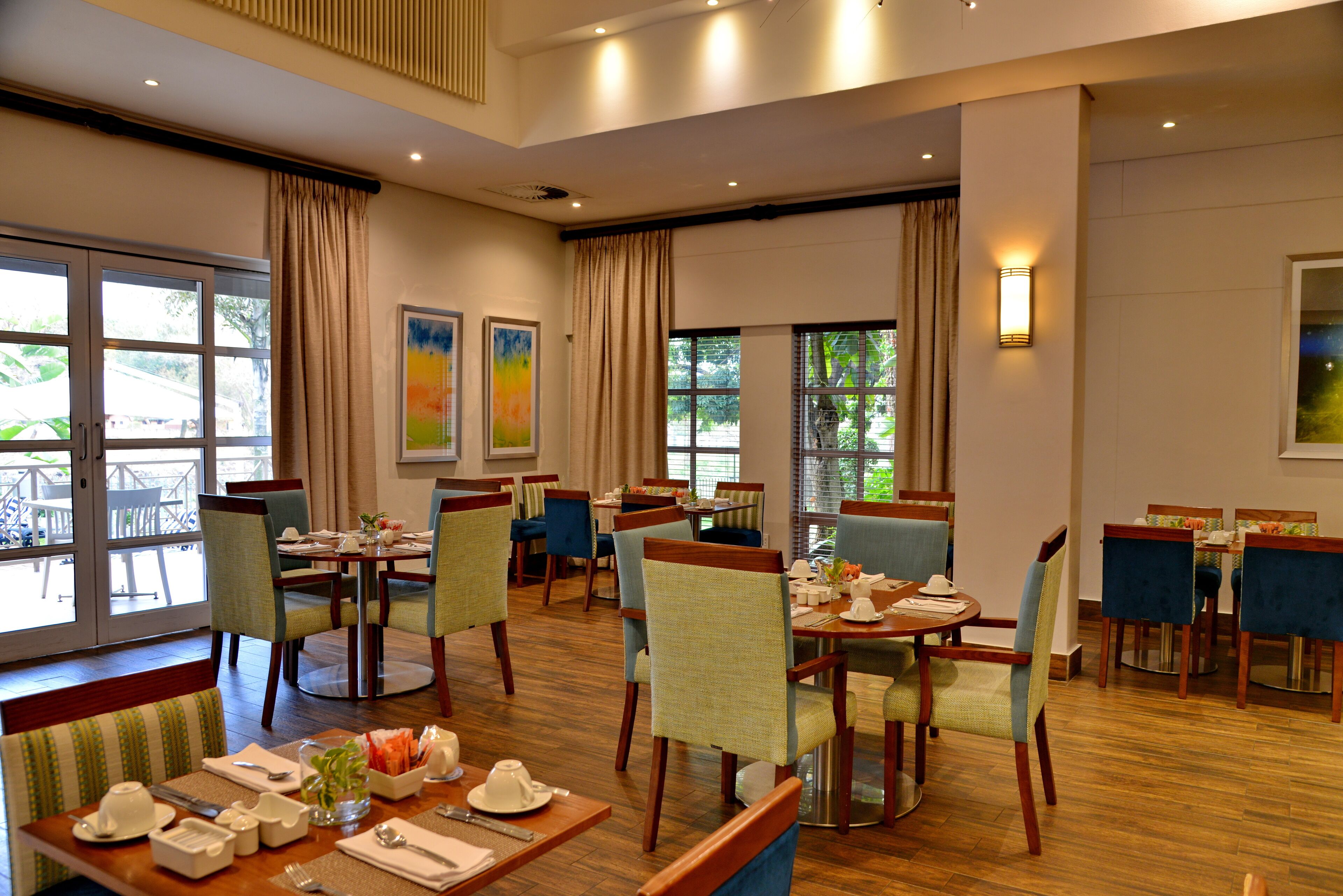 daily buffet breakfast (zar 165 per person)