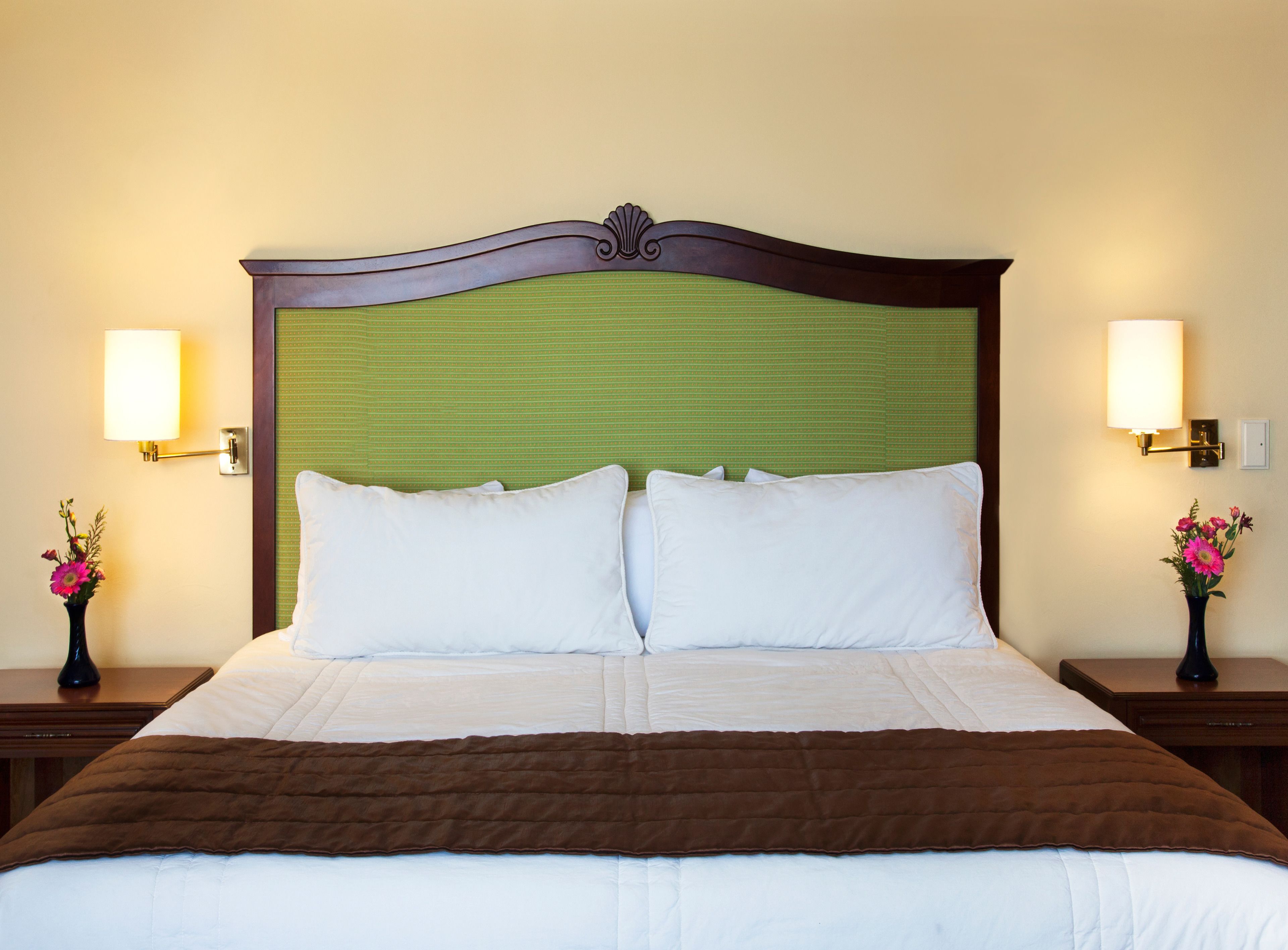 1 bedroom, in-room safe, desk, iron/ironing board