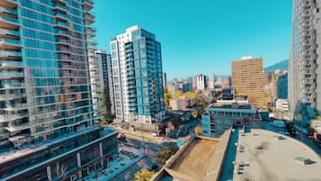 One Bedroom Apartment with Balcony, Harbour View | Balcony view