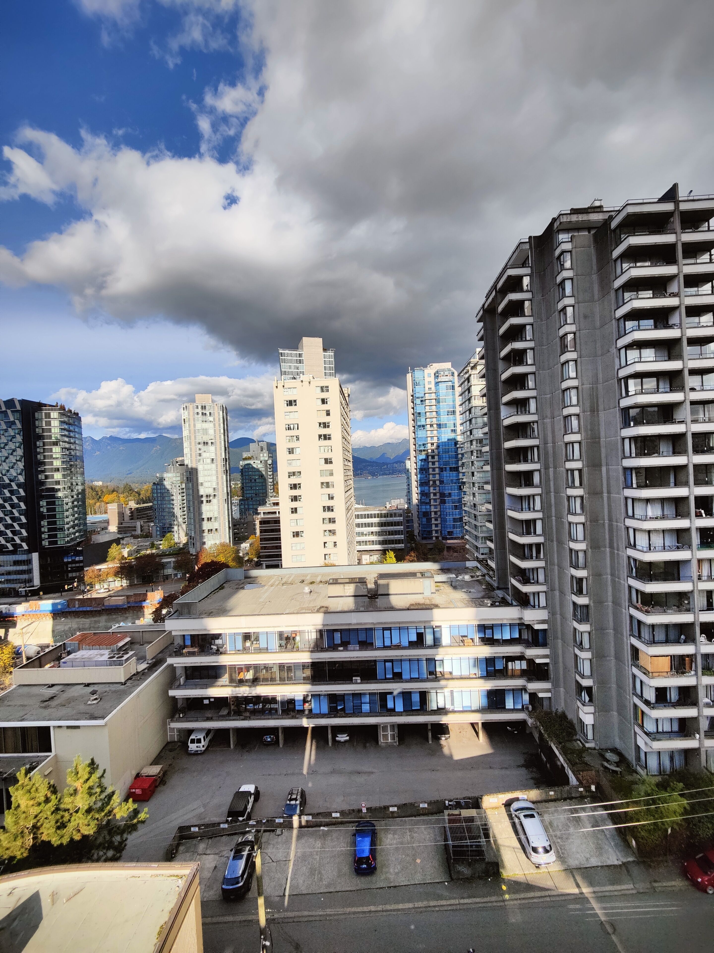 Photo - Divya Sutra Suites on Robson Downtown Vancouver