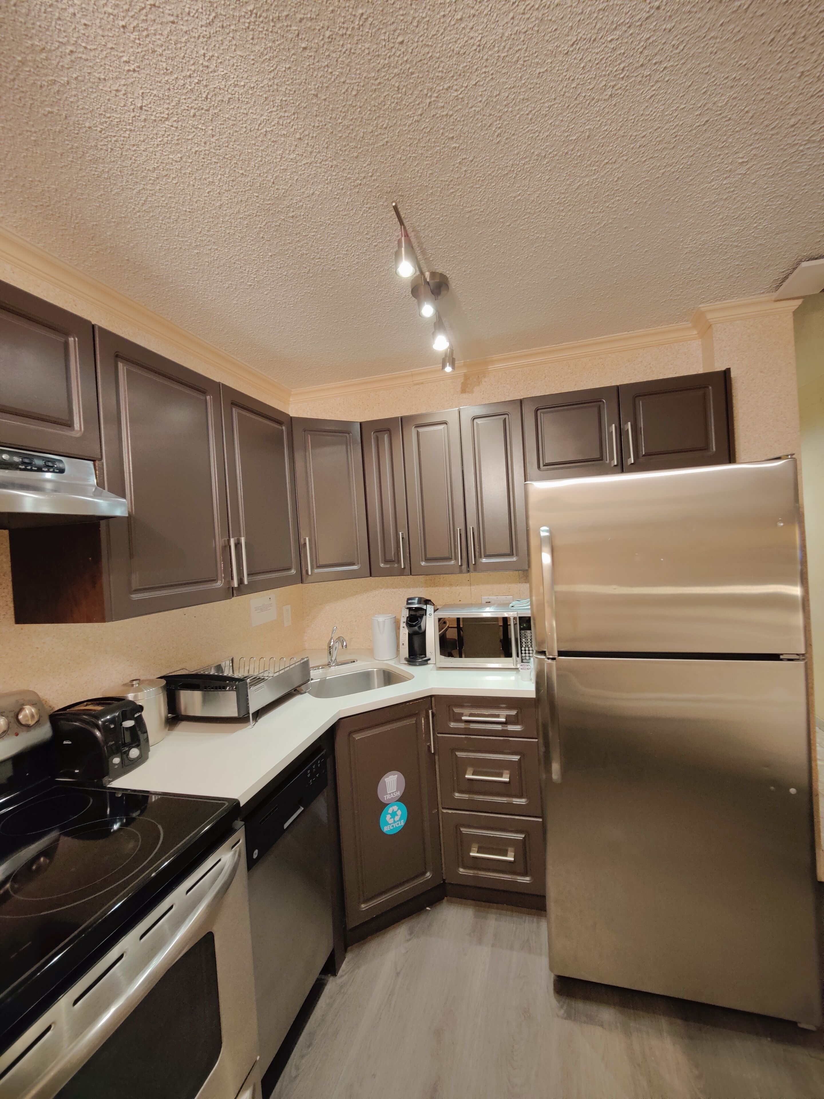 Photo - Divya Sutra Suites on Robson Downtown Vancouver