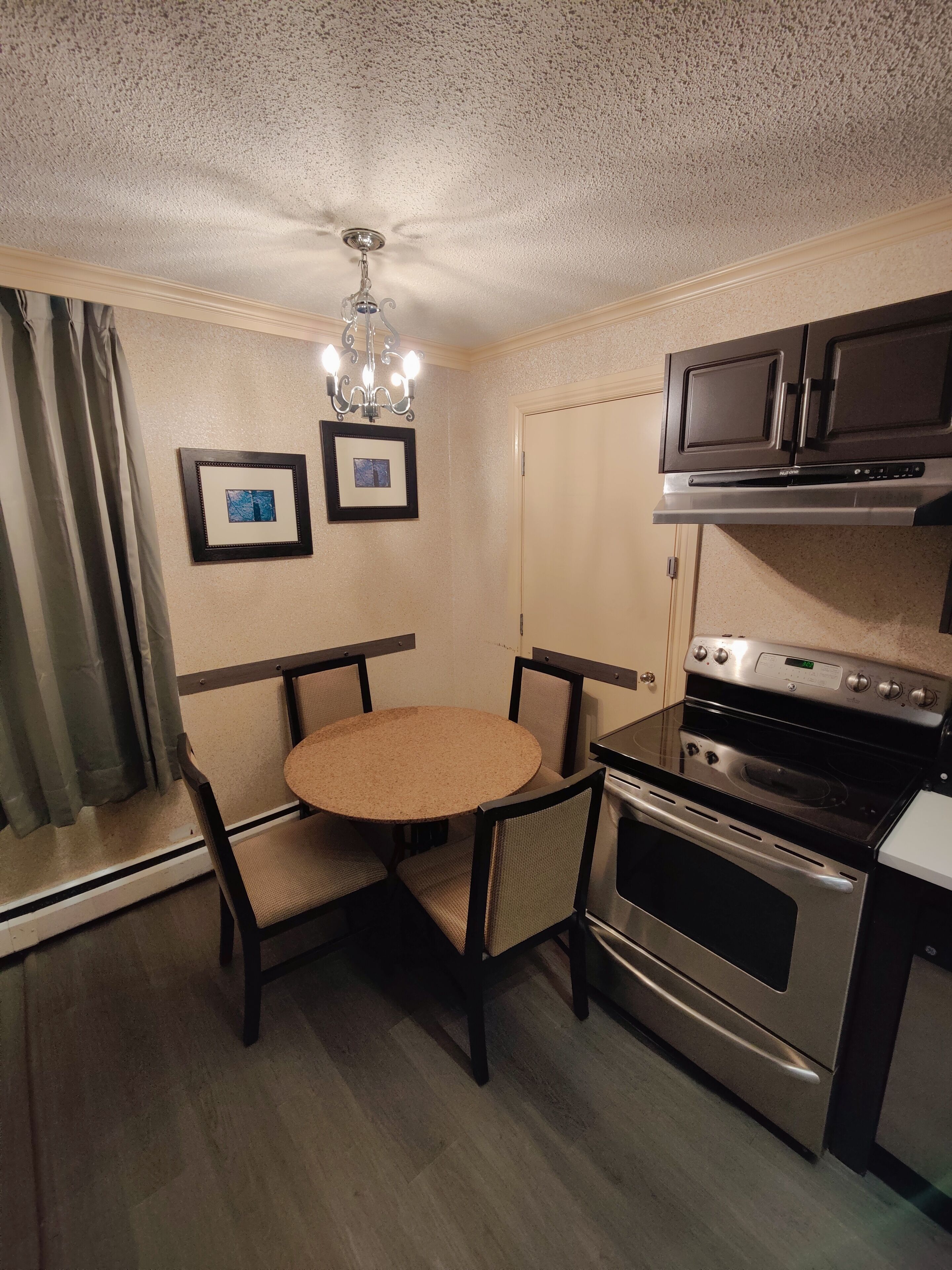 Photo - Divya Sutra Suites on Robson Downtown Vancouver