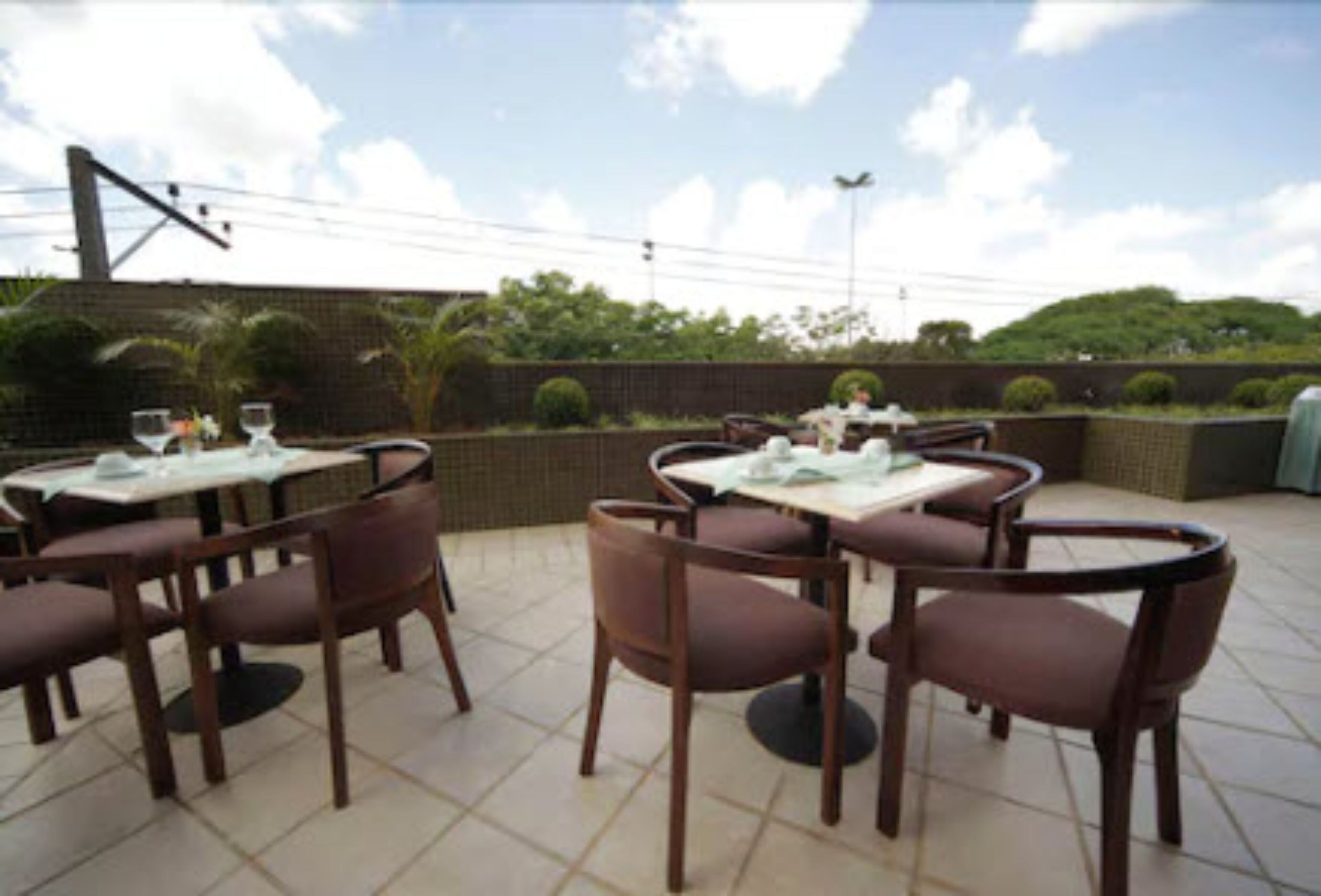 Tempat makan outdoor