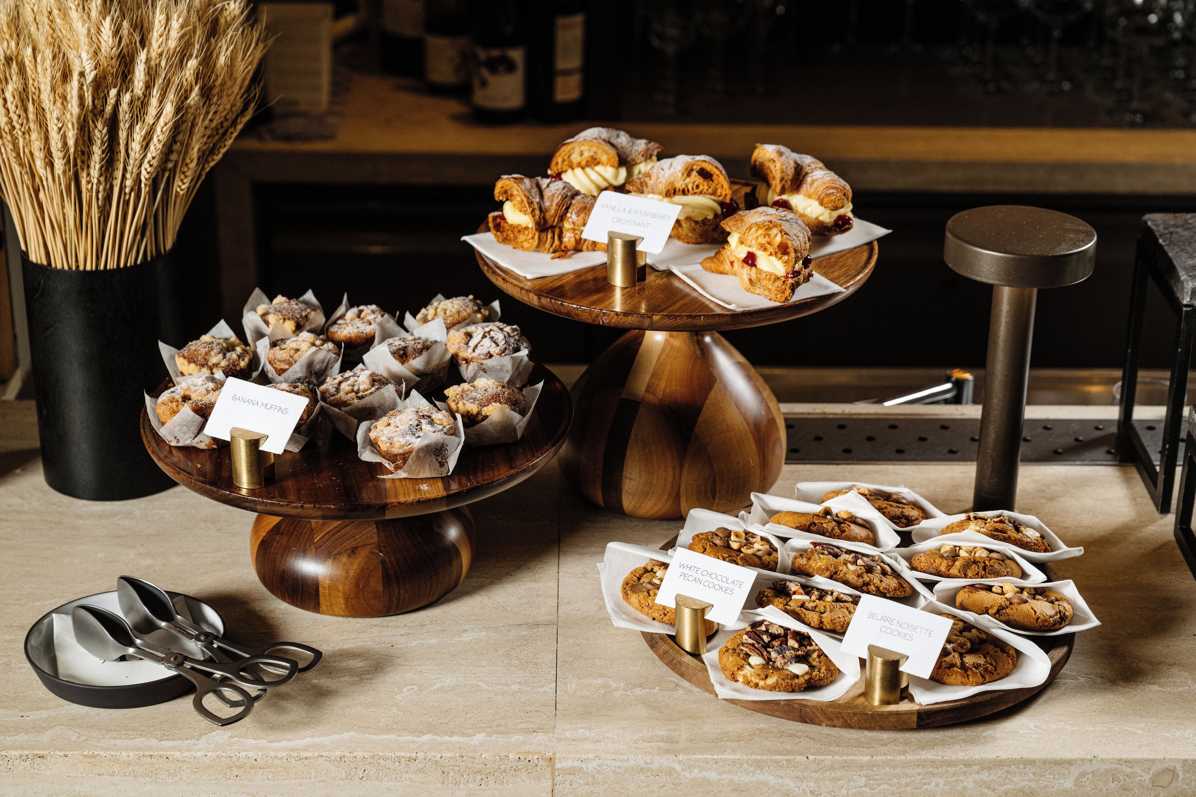 daily cooked-to-order breakfast (eur 28.50 per person)