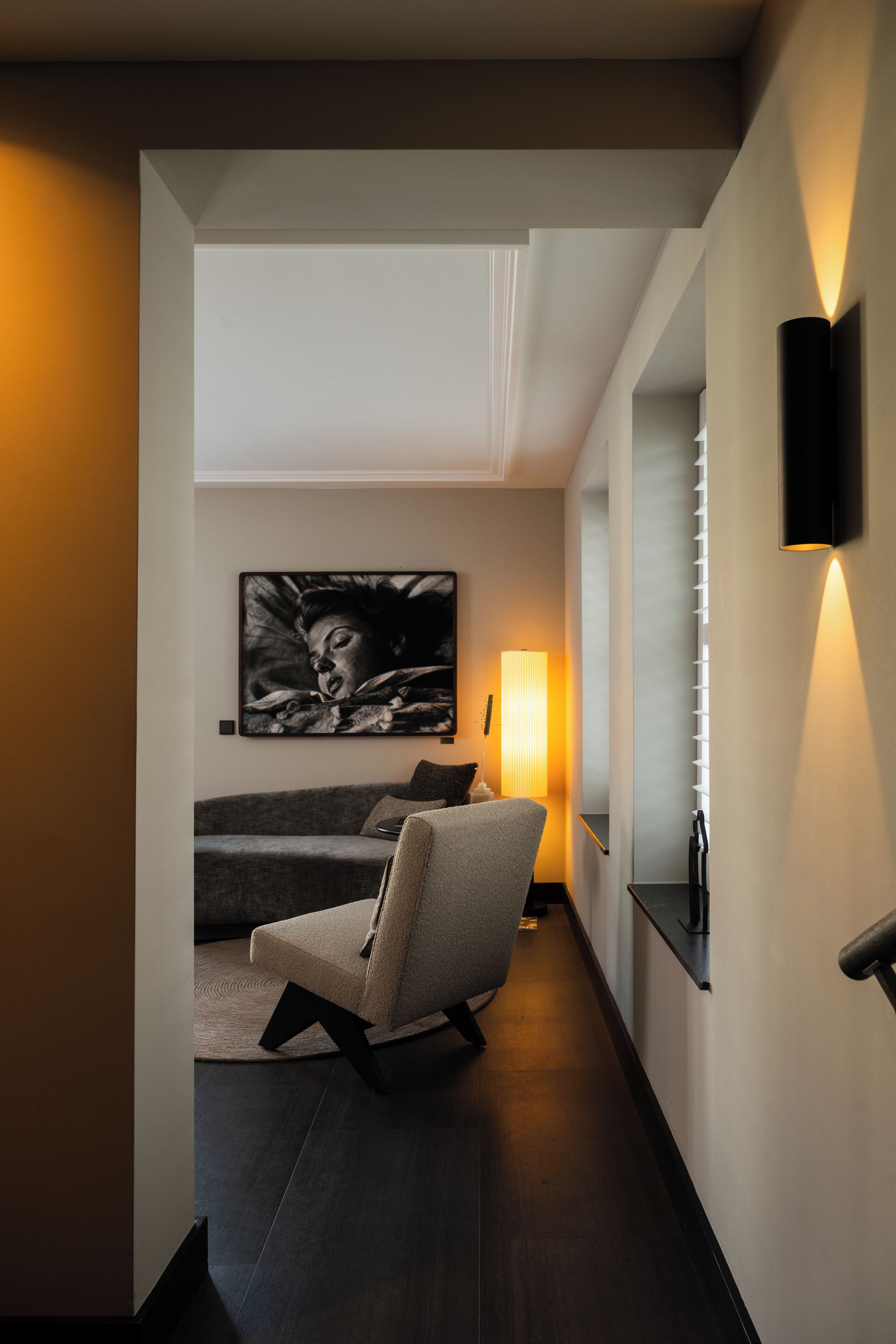 willem suite | living area | smart tv