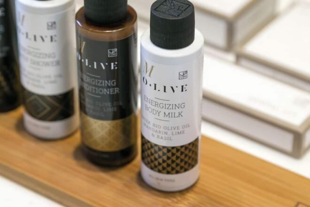 Bathroom amenities