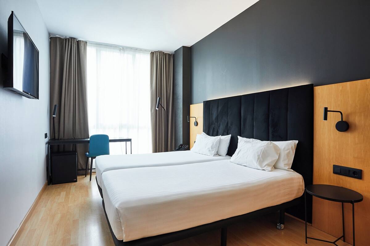 Minibar, in-room safe, desk, blackout curtains