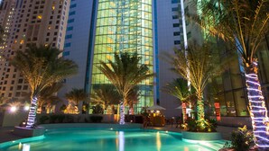 Unclassified image, 2 of 117, button - Blue Beach Tower (Dubai)