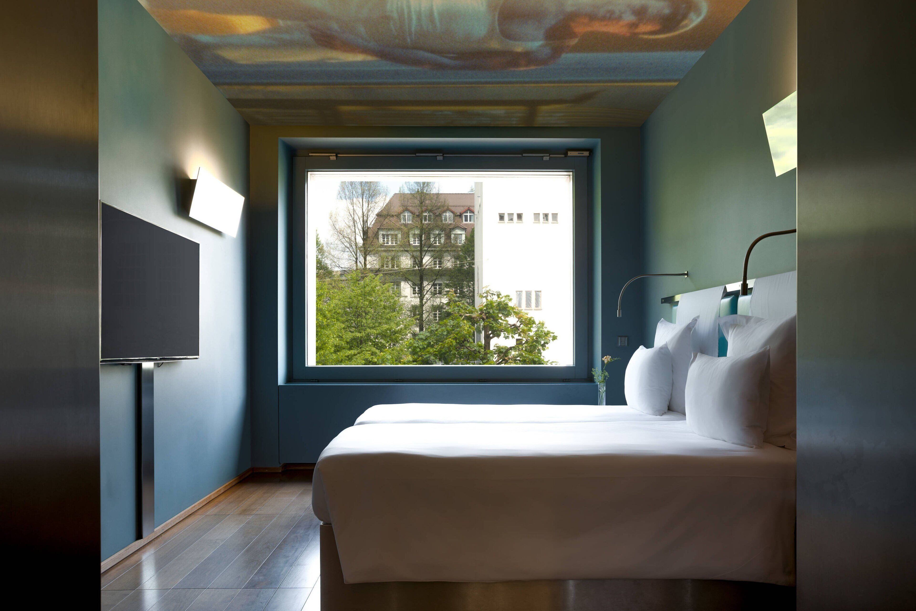 Photo - The Hotel Lucerne, Autograph Collection