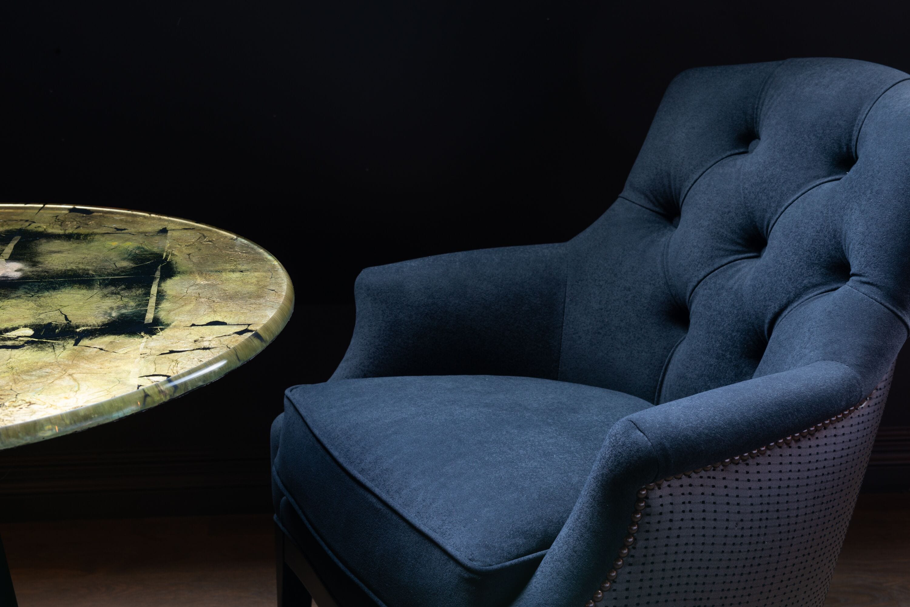 classic double room, 1 queen bed | in-room safe, individually decorated, blackout curtains, soundproofing