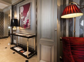 Interior - Elysees Union Hotel (Paris)