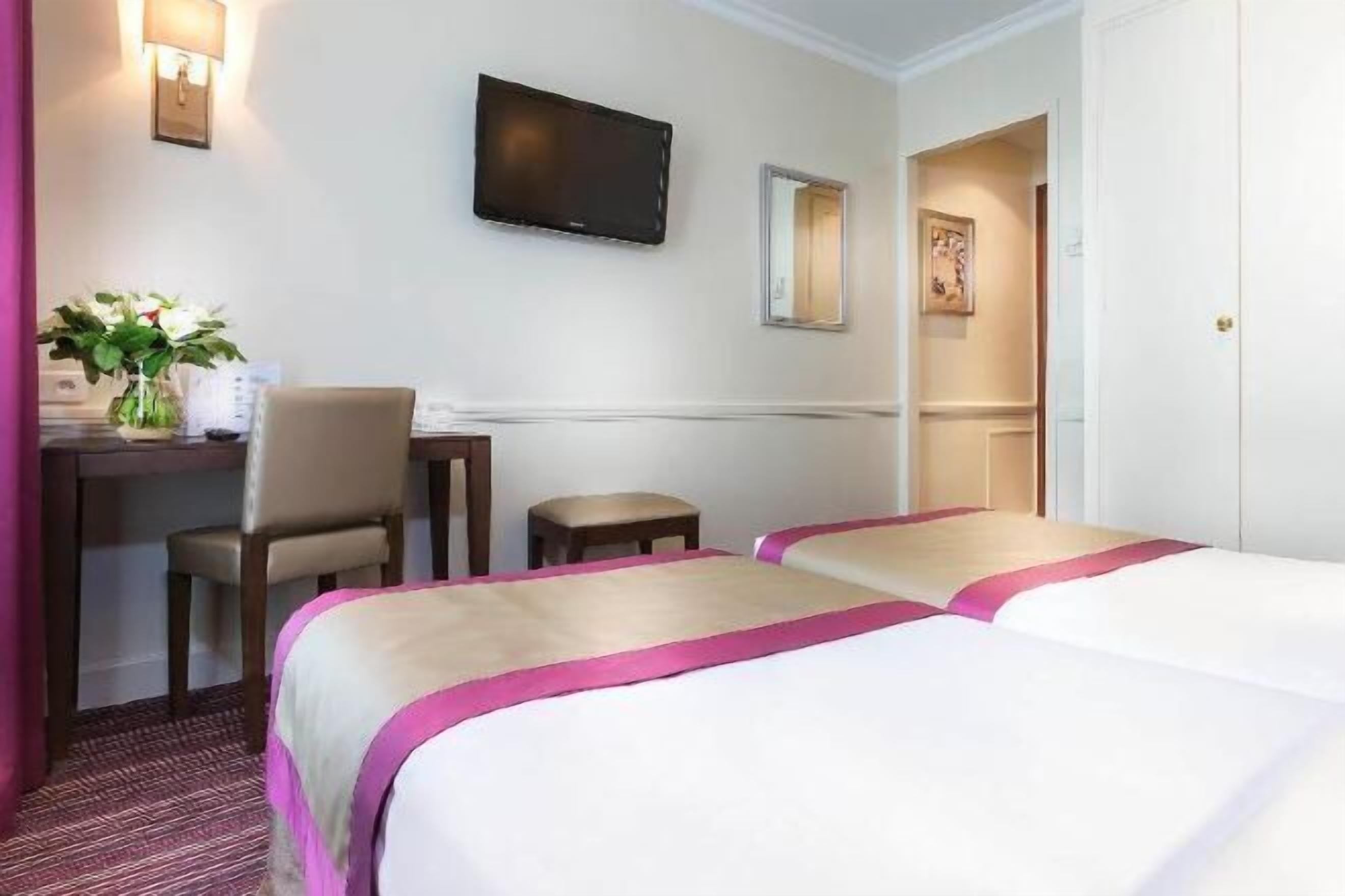 1 bedroom, minibar, in-room safe, desk