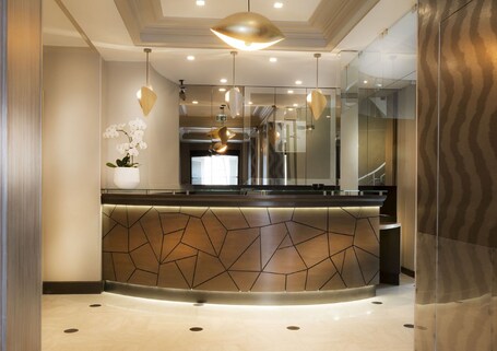 Elysees Union Hotel - Image 2