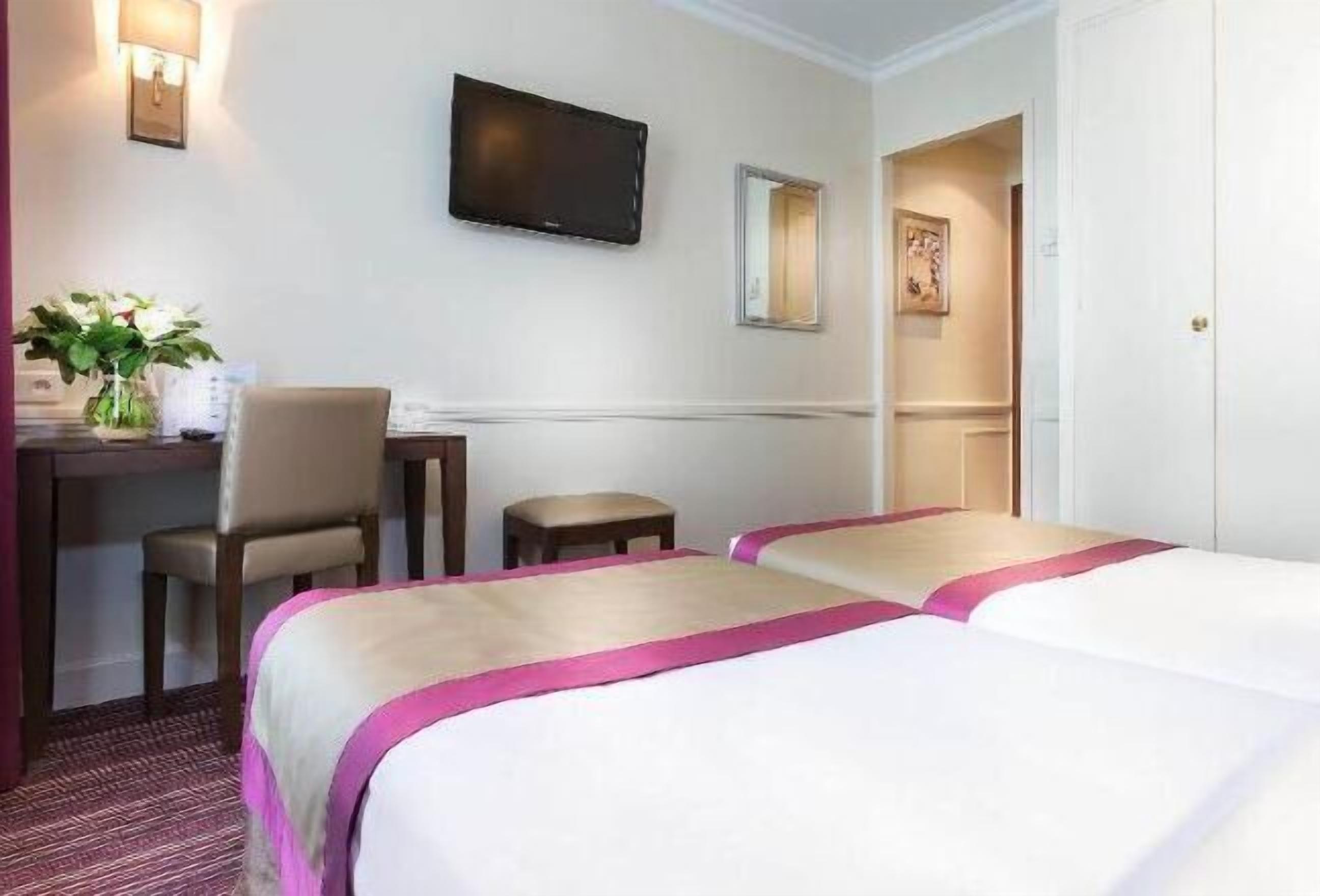 1 bedroom, minibar, in-room safe, desk