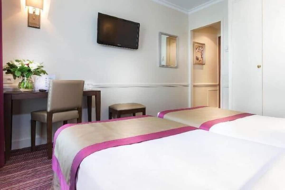 1 bedroom, minibar, in-room safe, desk