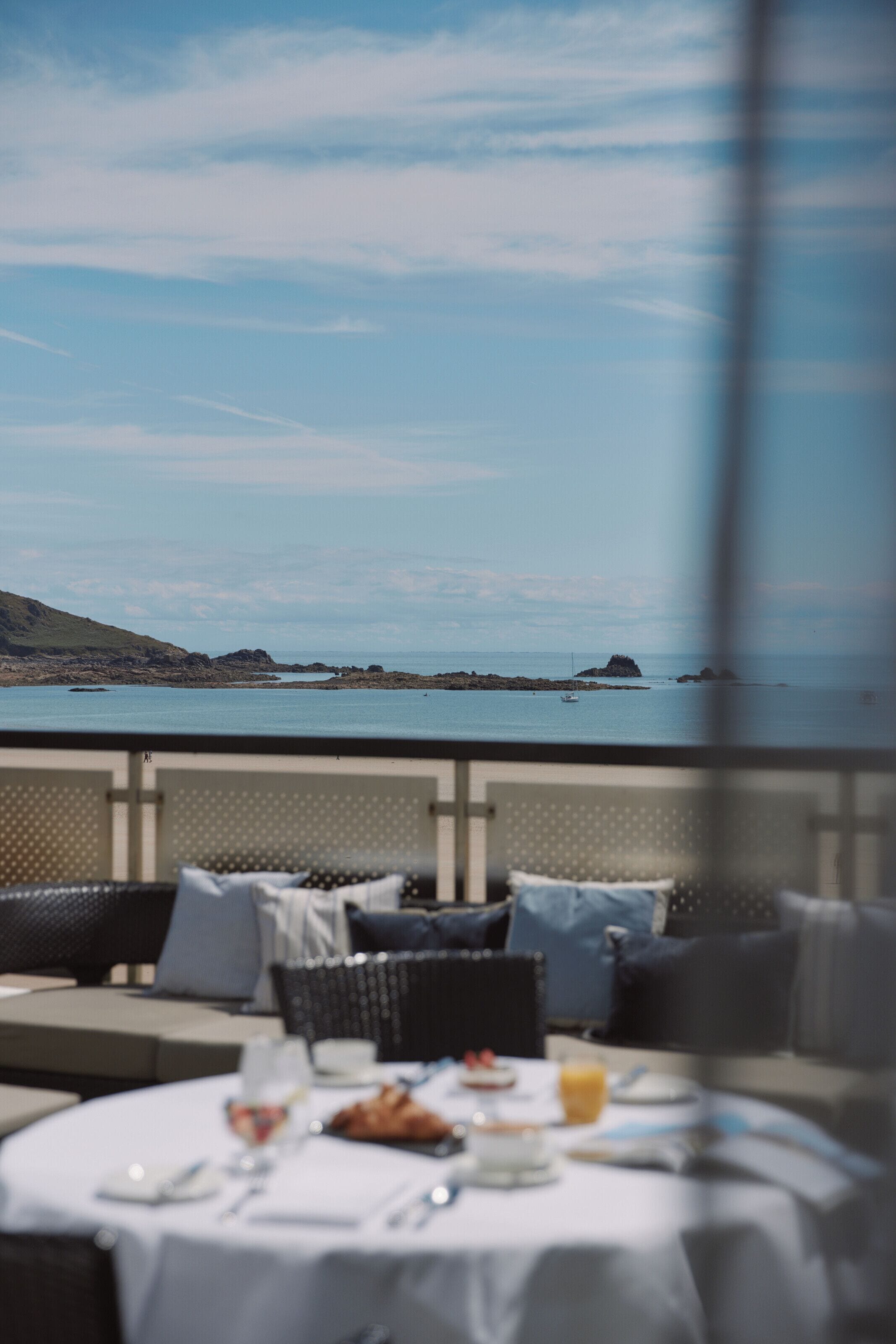 Photo - L'Horizon Beach Hotel & Spa