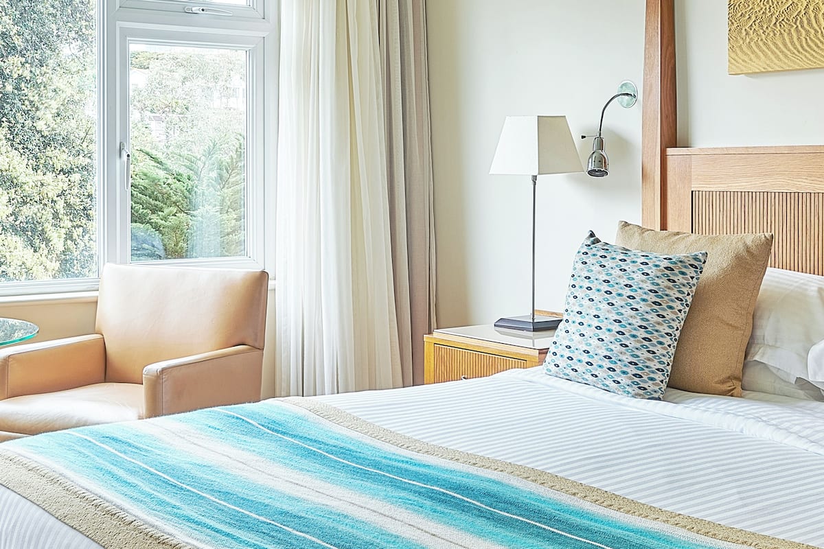 Classic Single Room | 1 bedroom, in-room safe, individually decorated, individually furnished