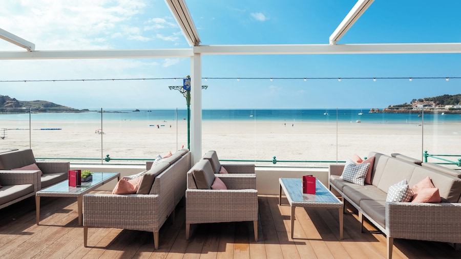 L'Horizon Beach Hotel & Spa