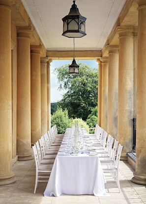 Área de bodas al aire libre