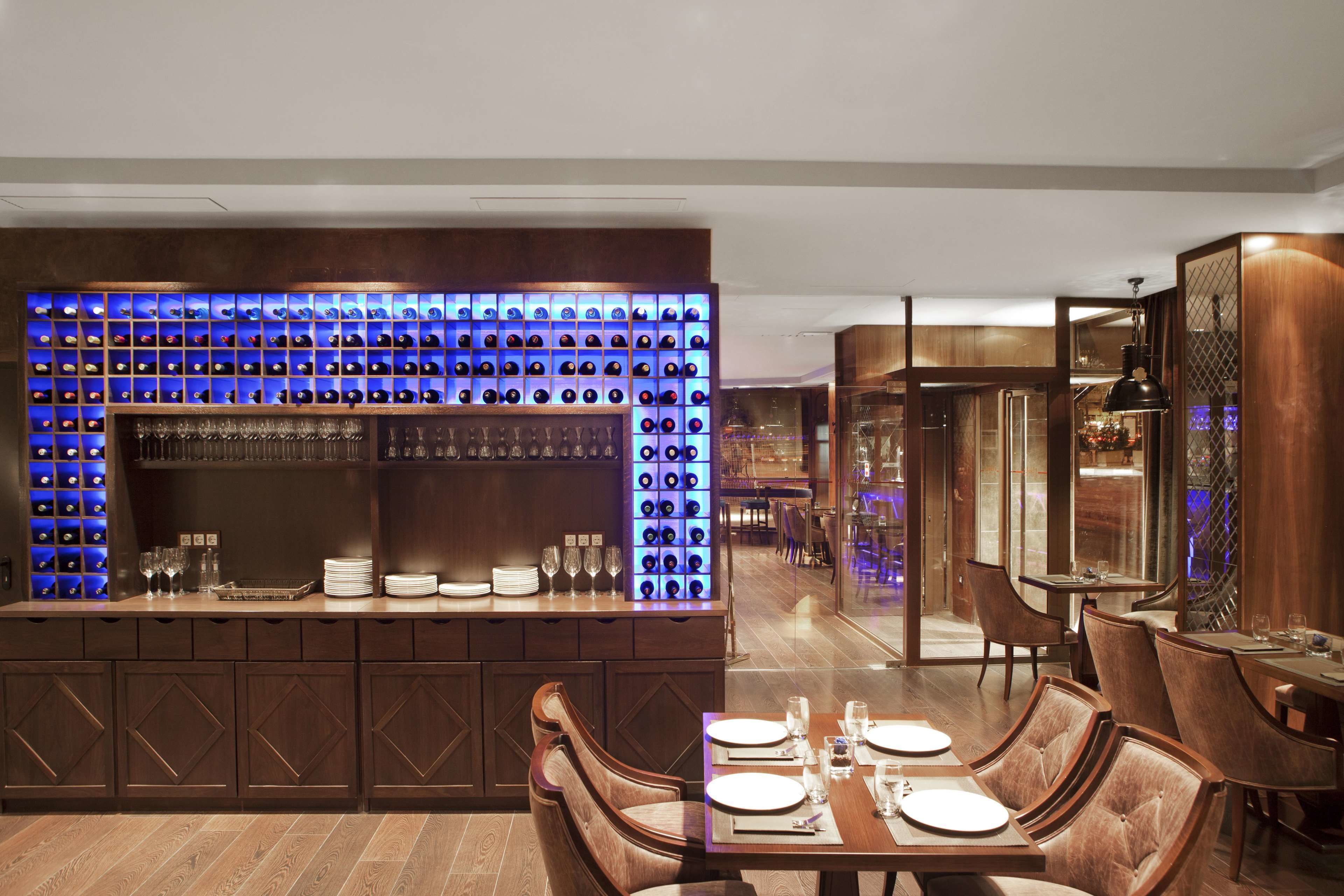 breakfast, lunch, dinner served; spanish cuisine