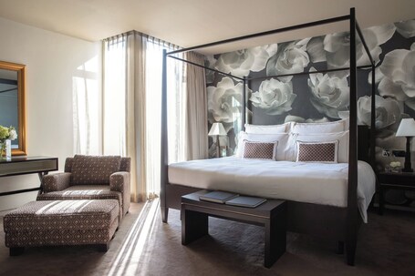 Jumeirah Emirates Towers Dubai - Image 120