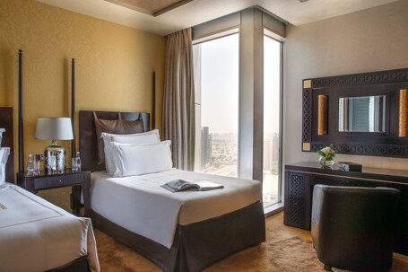 Jumeirah Emirates Towers Dubai - Image 129