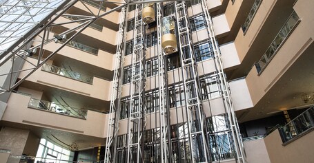 Jumeirah Emirates Towers Dubai - Image 2