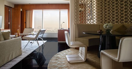 Jumeirah Emirates Towers Dubai - Image 34