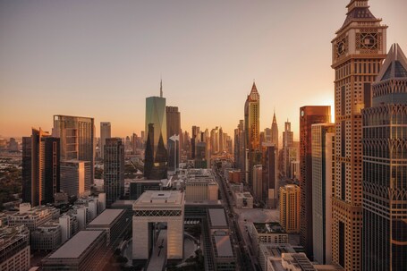 Jumeirah Emirates Towers Dubai - Image 36